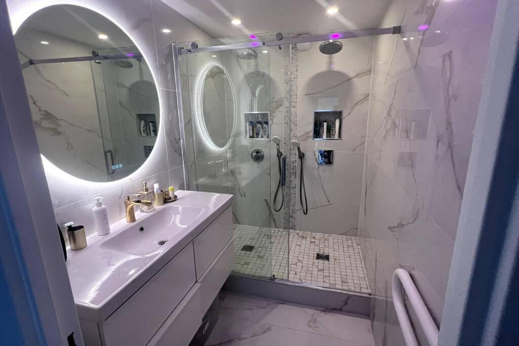 Nice Apartment With Amazing View Of Paris + Parking 외부 사진