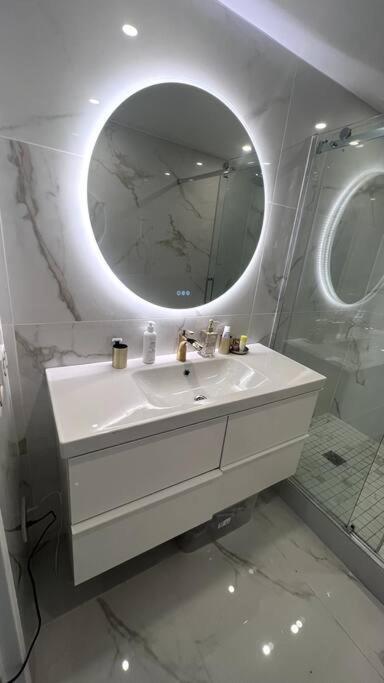 Nice Apartment With Amazing View Of Paris + Parking 외부 사진